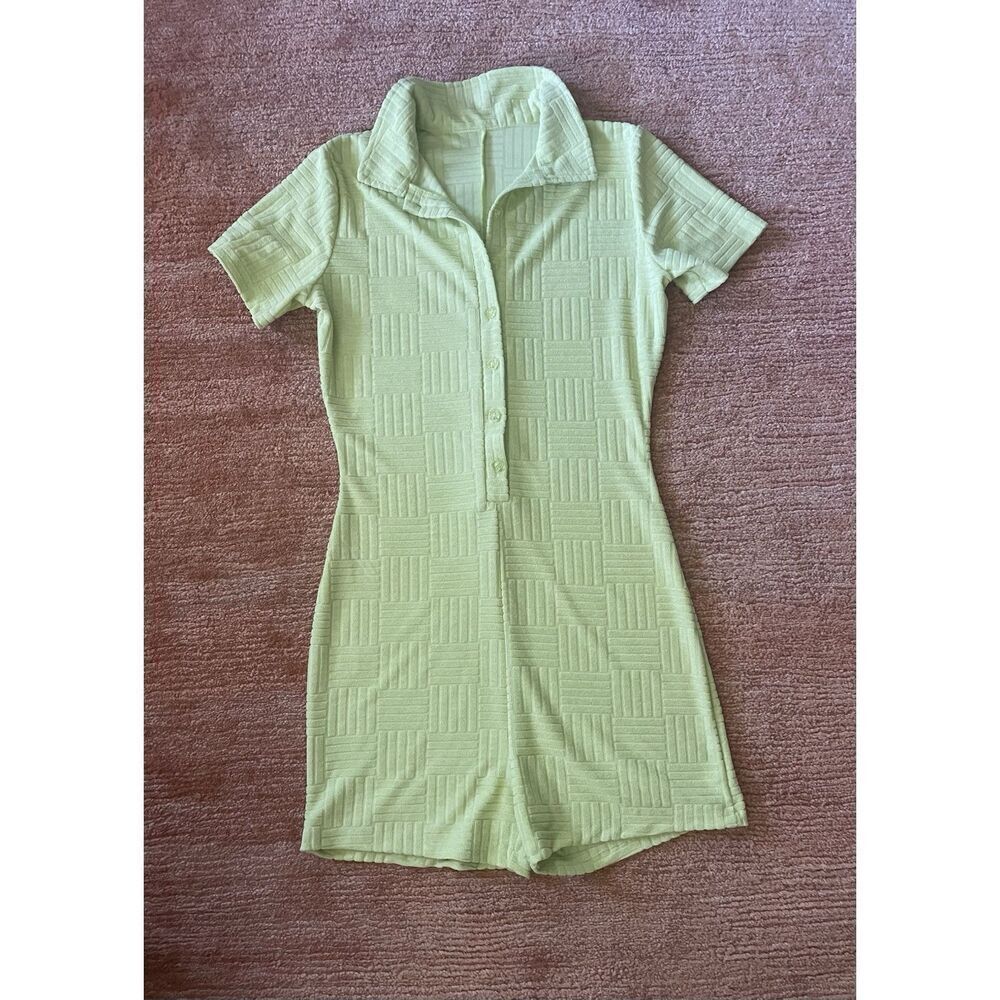 Lime Green Textured Romper Polo Collar Button Front Stretch Women’s Size M